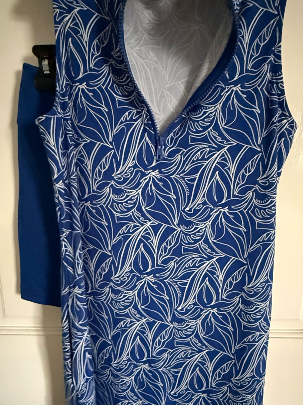 Tommy Bahama Blue Floral V-Neck Women’s Dress